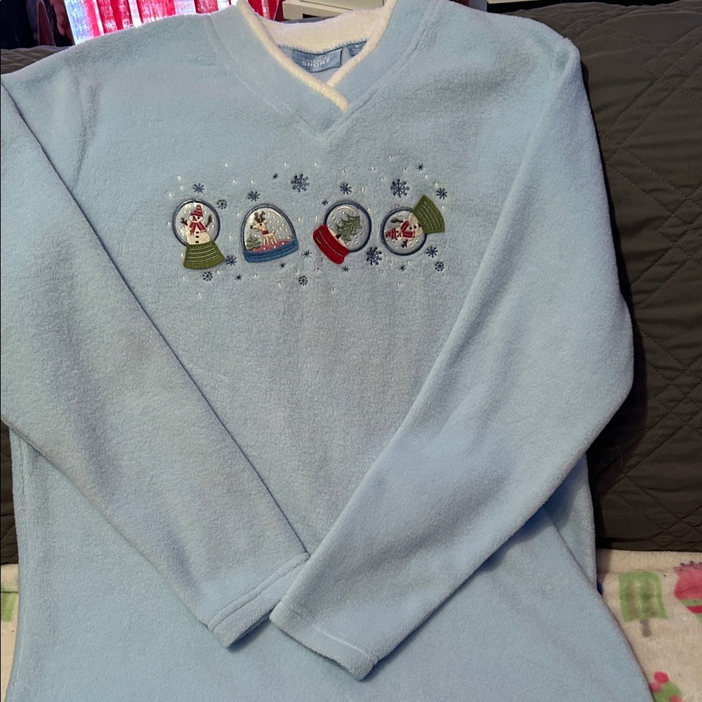 Croft & Barrow Sport Light Blue Fleece Pullover - Picture 7 of 8